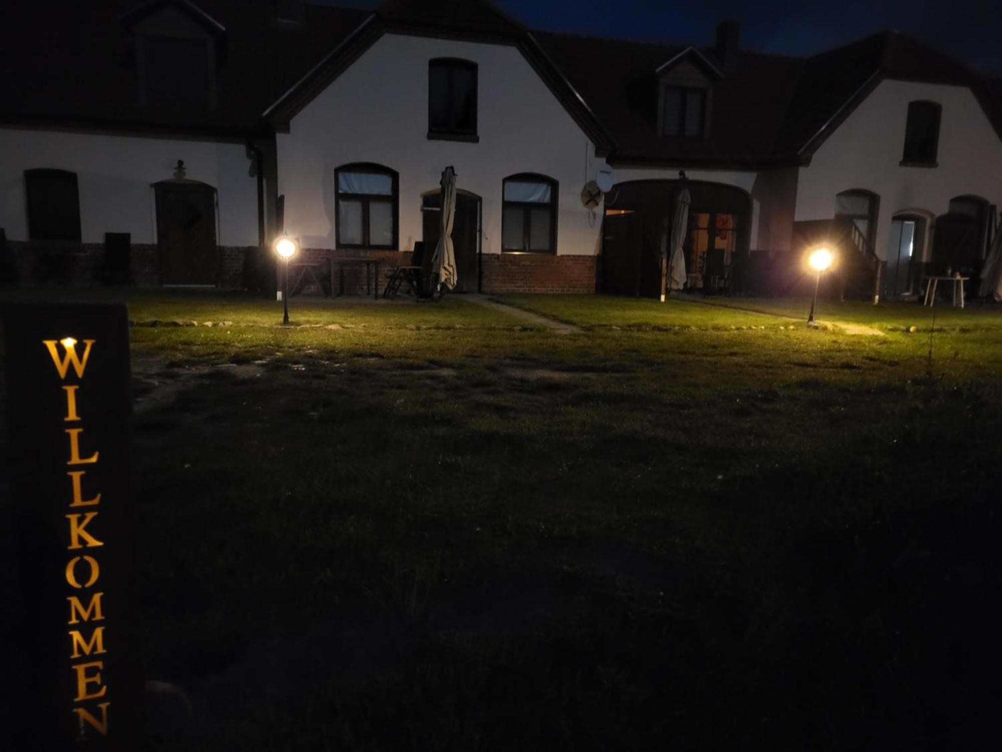 Gutshof Kehnert - Pension & Ferienwohnungen Buitenkant foto