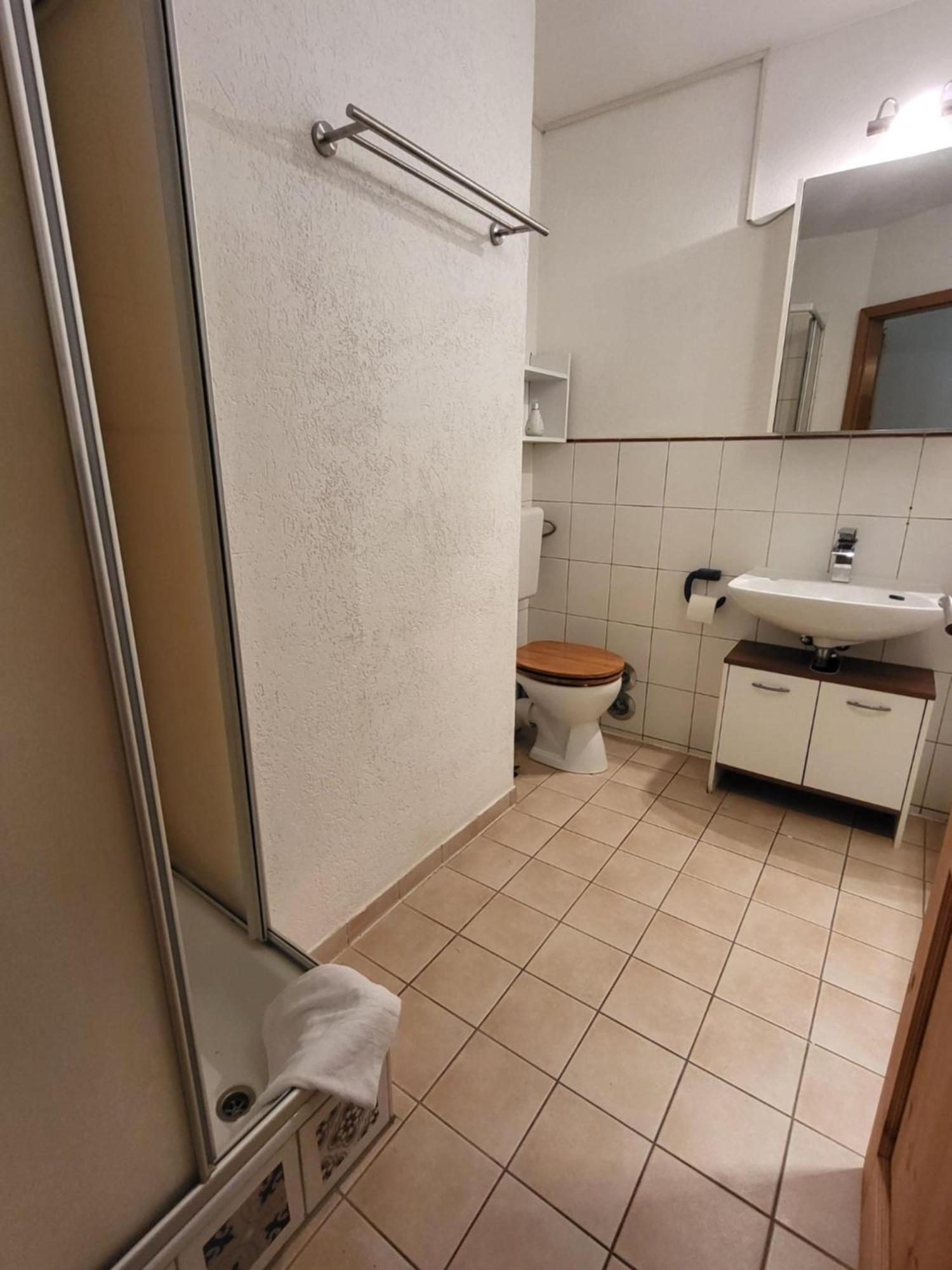Gutshof Kehnert - Pension & Ferienwohnungen Kamer foto
