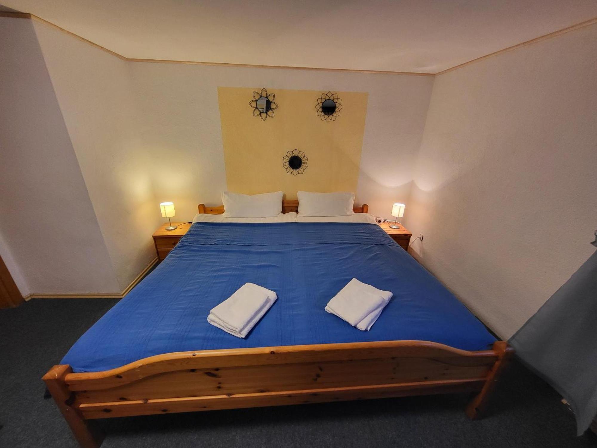 Gutshof Kehnert - Pension & Ferienwohnungen Kamer foto