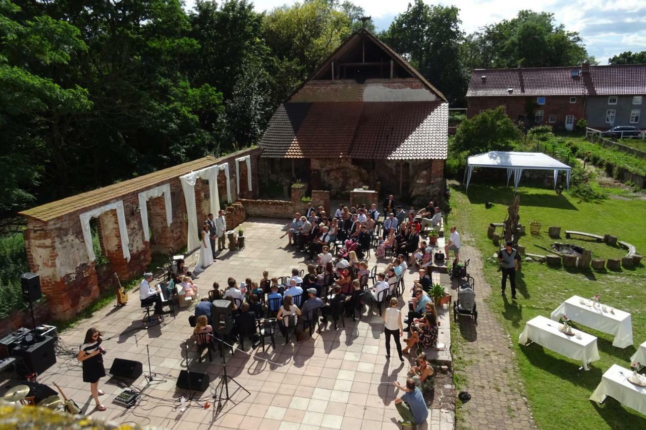Gutshof Kehnert - Pension & Ferienwohnungen Buitenkant foto